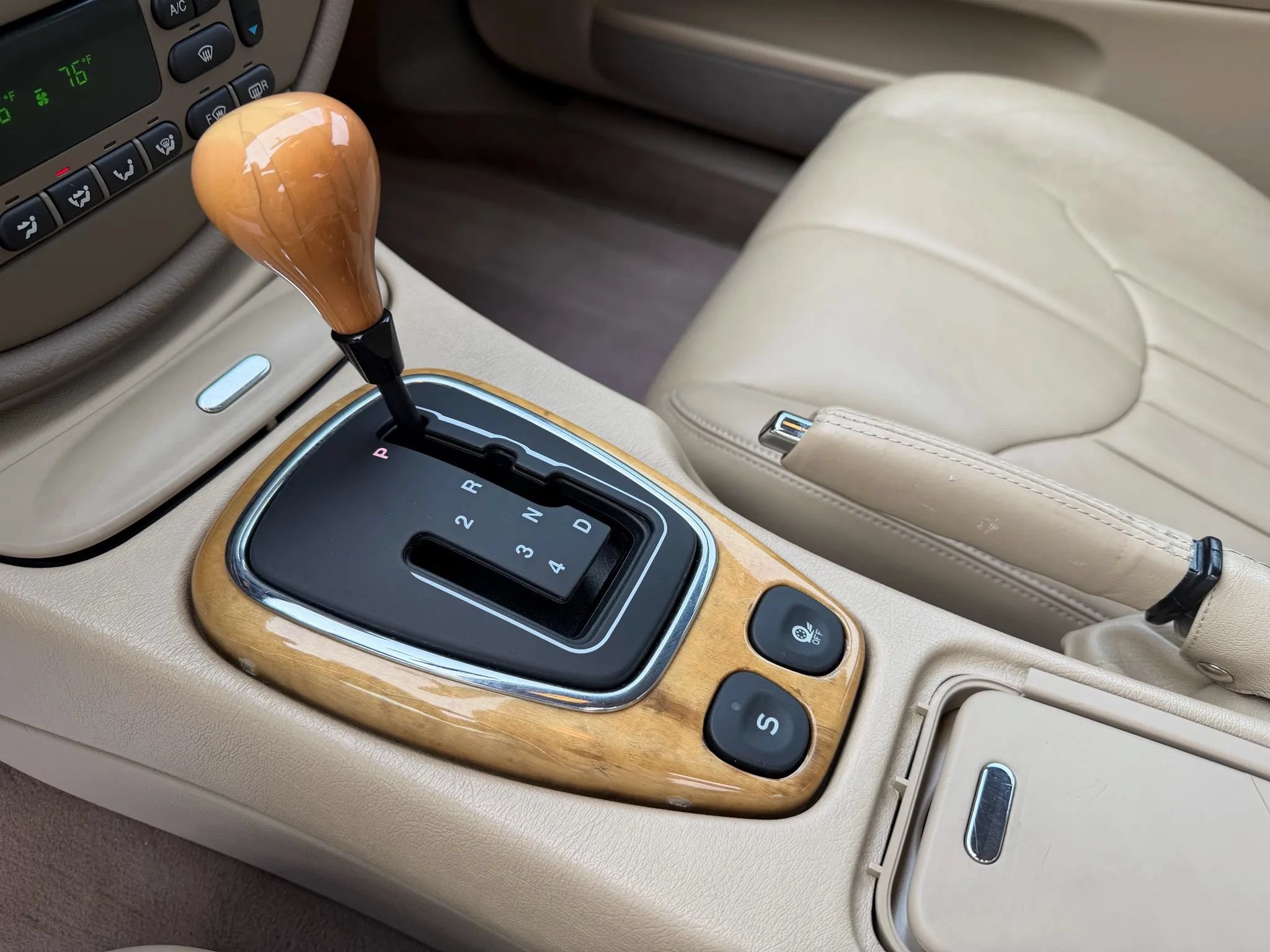 Used 2000 Jaguar S-TYPE 3.0 RWD image 10