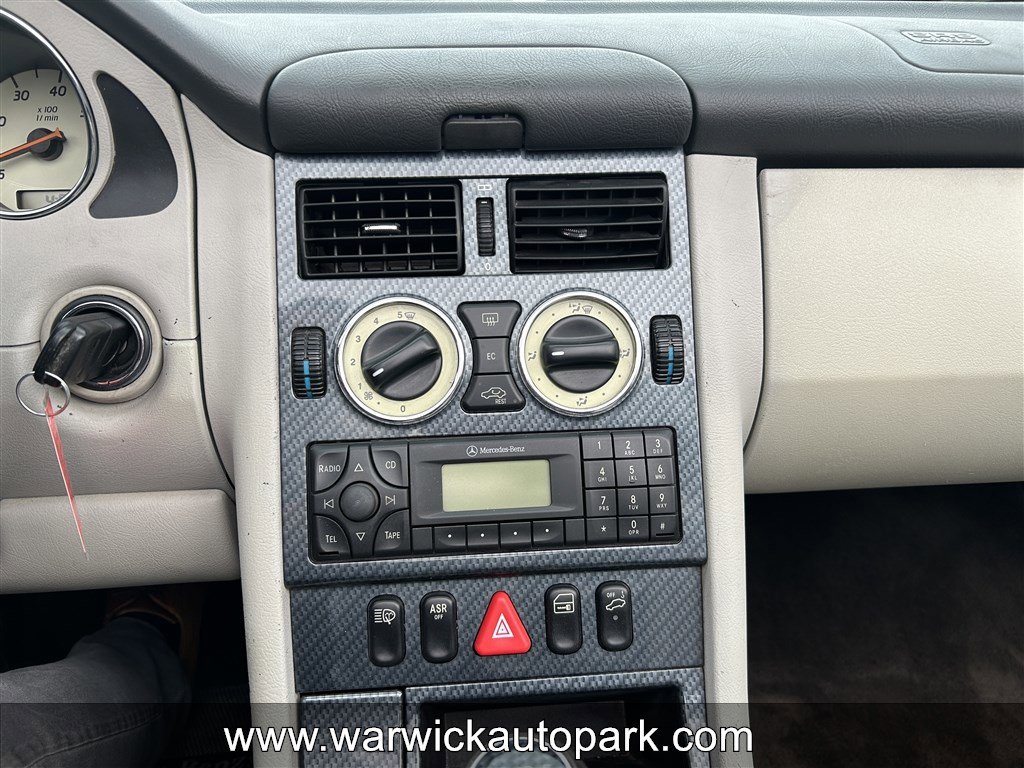 Used 1999 Mercedes-Benz SLK 230 image 30