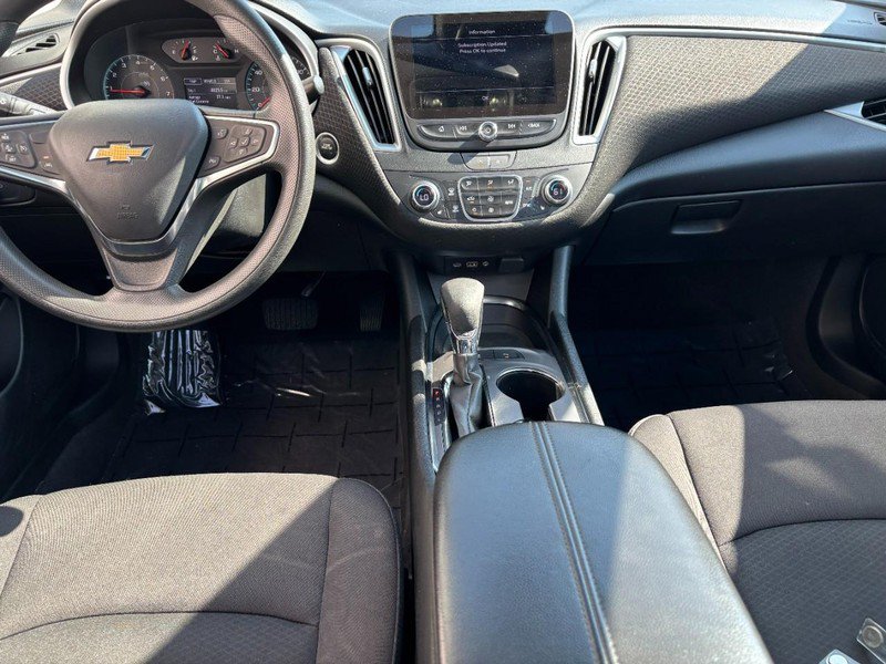 Used 2024 Chevrolet Malibu LT FWD image 14