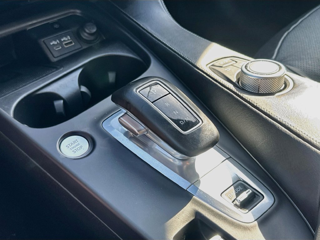 Certified 2023 INFINITI QX50 Luxe AWD/4WD image 17