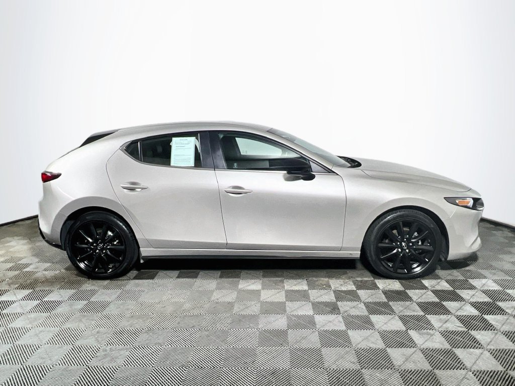 Used 2024 MAZDA MAZDA3 s FWD image 8