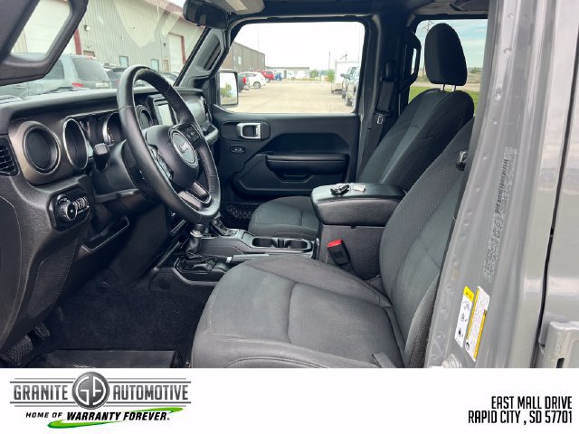 Used 2019 Jeep Wrangler Unlimited Sport S AWD/4WD image 18