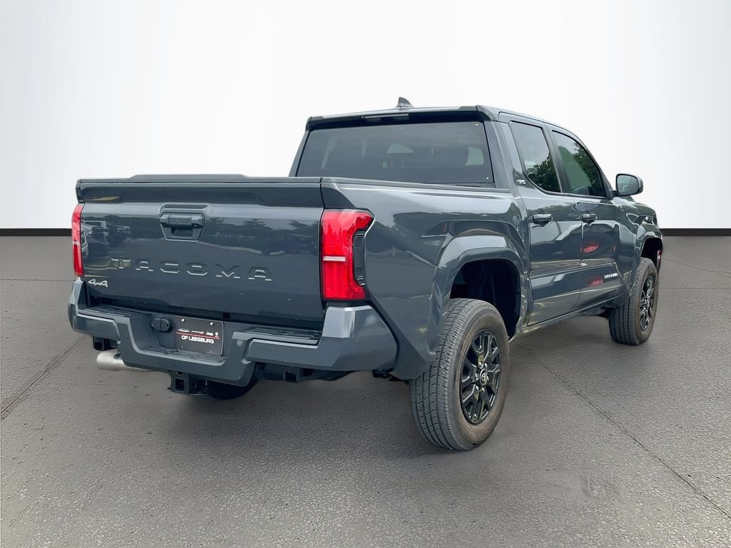 Used 2024 Toyota Tacoma SR5 AWD/4WD image 7