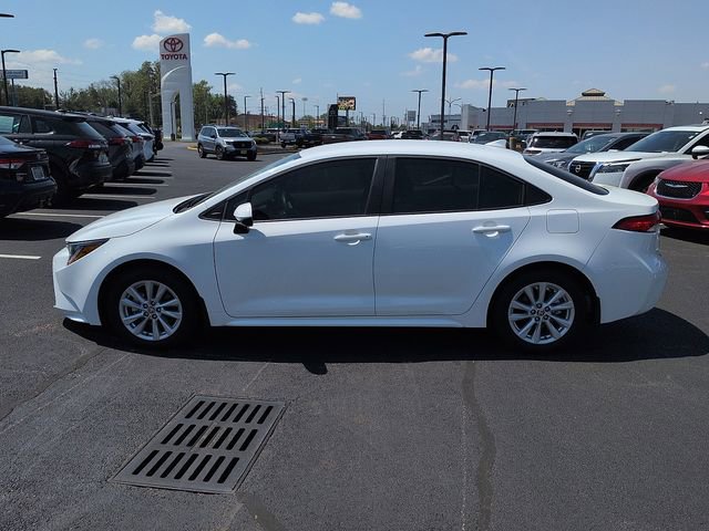 Certified 2026 Toyota Corolla LE w/ LE Premium Package FWD image 4
