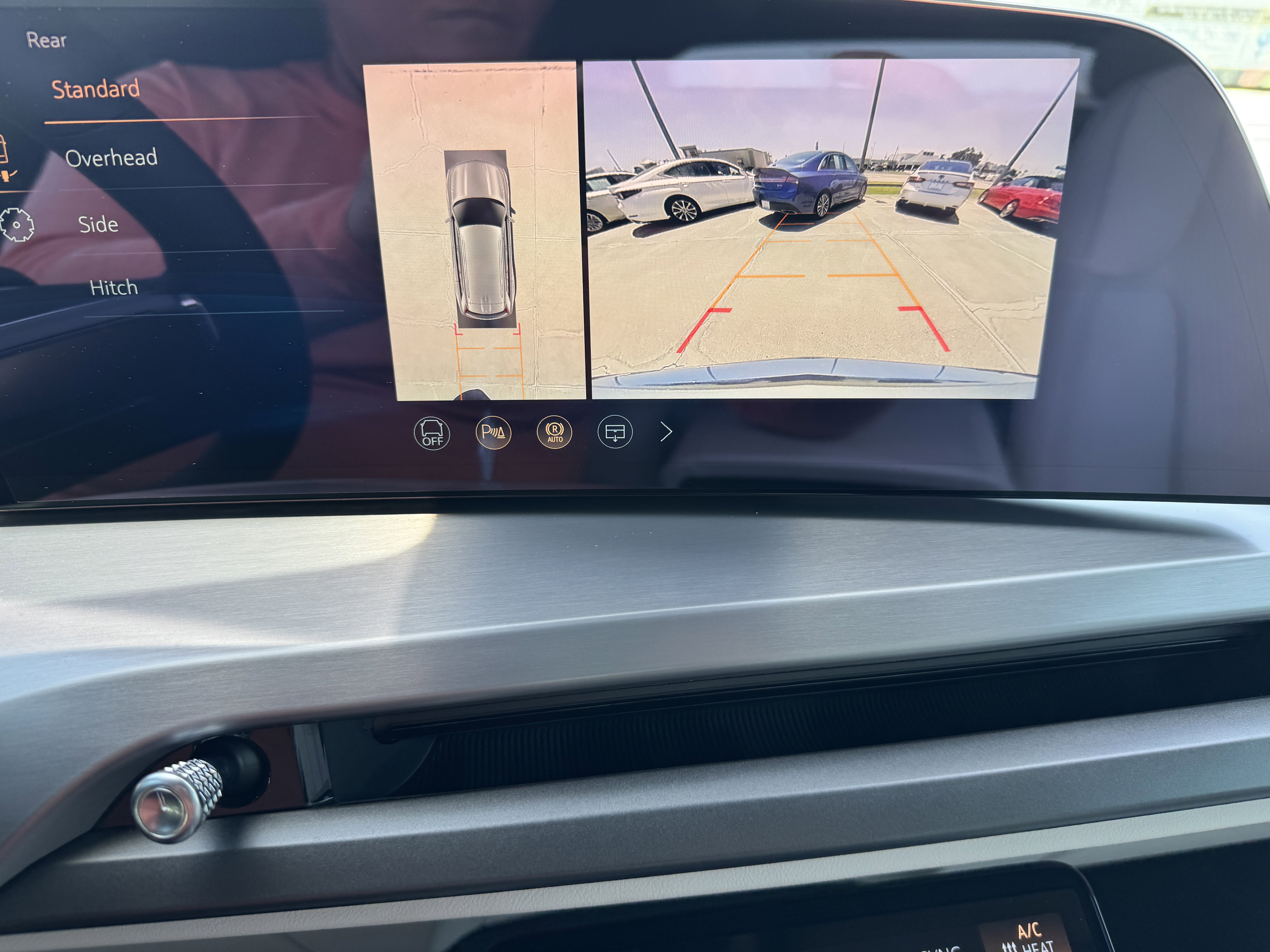 New 2026 Cadillac Vistiq Luxury image 23