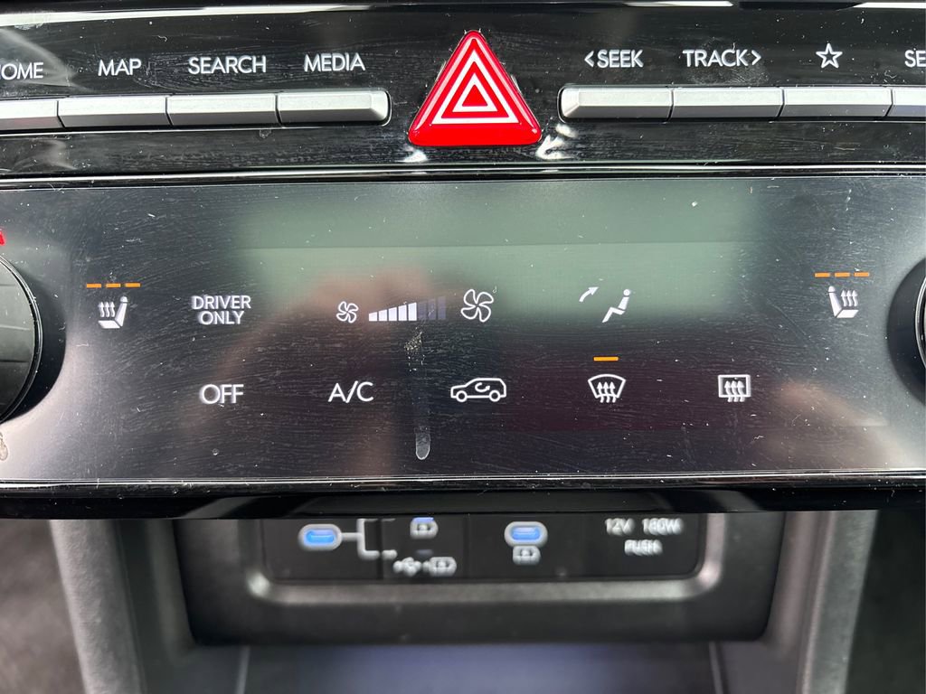 Certified 2025 Hyundai Tucson SEL image 32