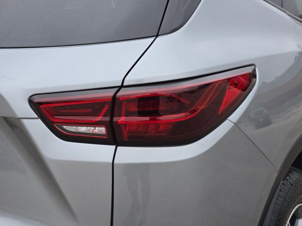 Used 2023 Chevrolet Blazer LT w/ Driver Confidence Package image 13