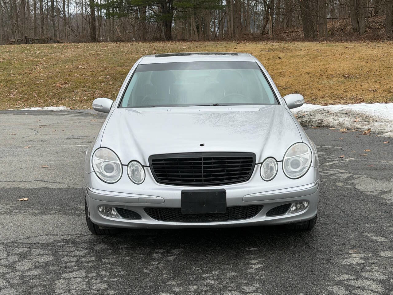 Used 2005 Mercedes-Benz E 320 4MATIC Sedan image 2