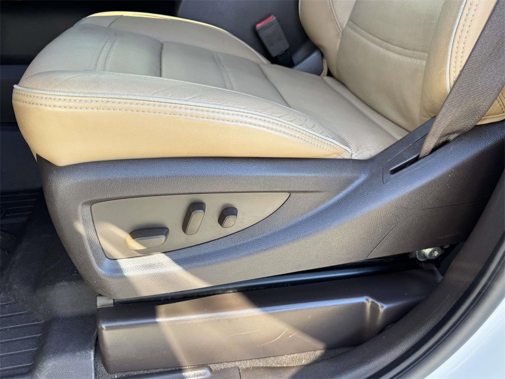 Used 2019 GMC Sierra 3500 Denali w/ Duramax Plus Package image 18