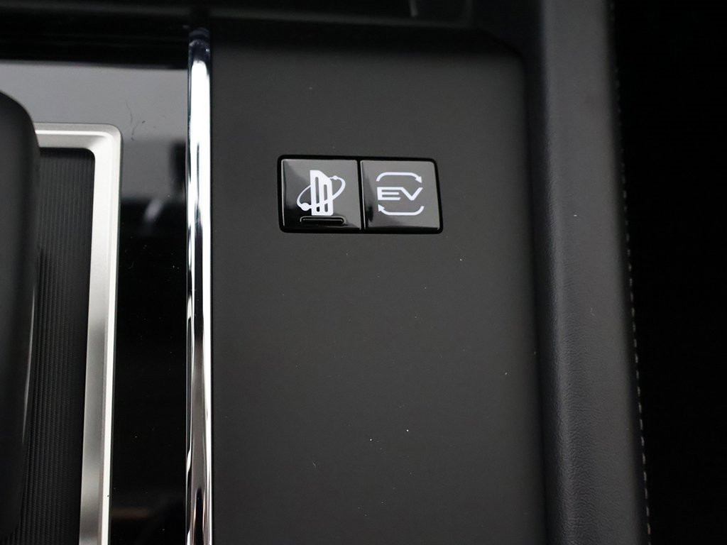 New 2025 Mitsubishi Outlander SE image 56