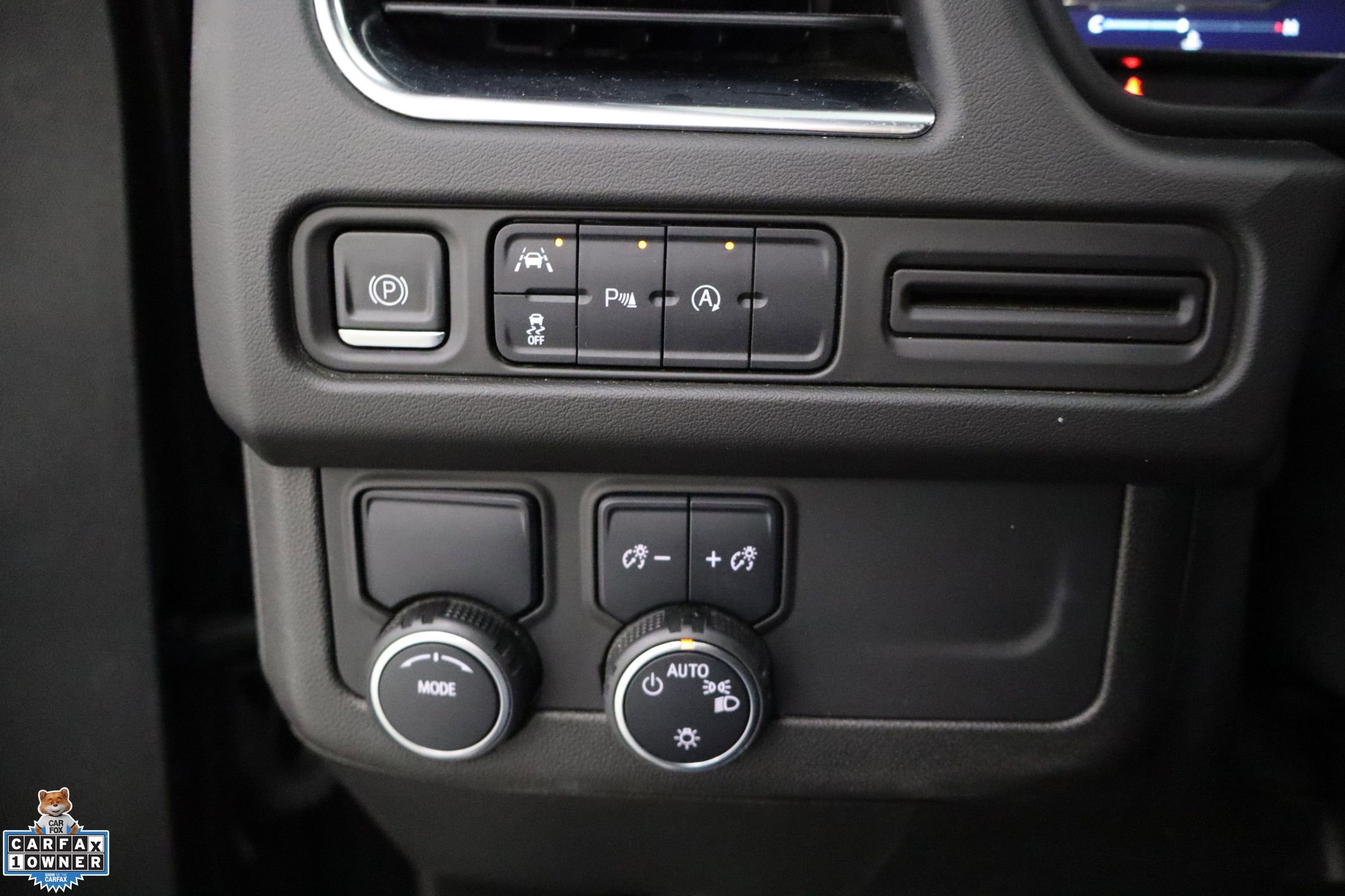 Used 2023 Chevrolet Tahoe LT image 13