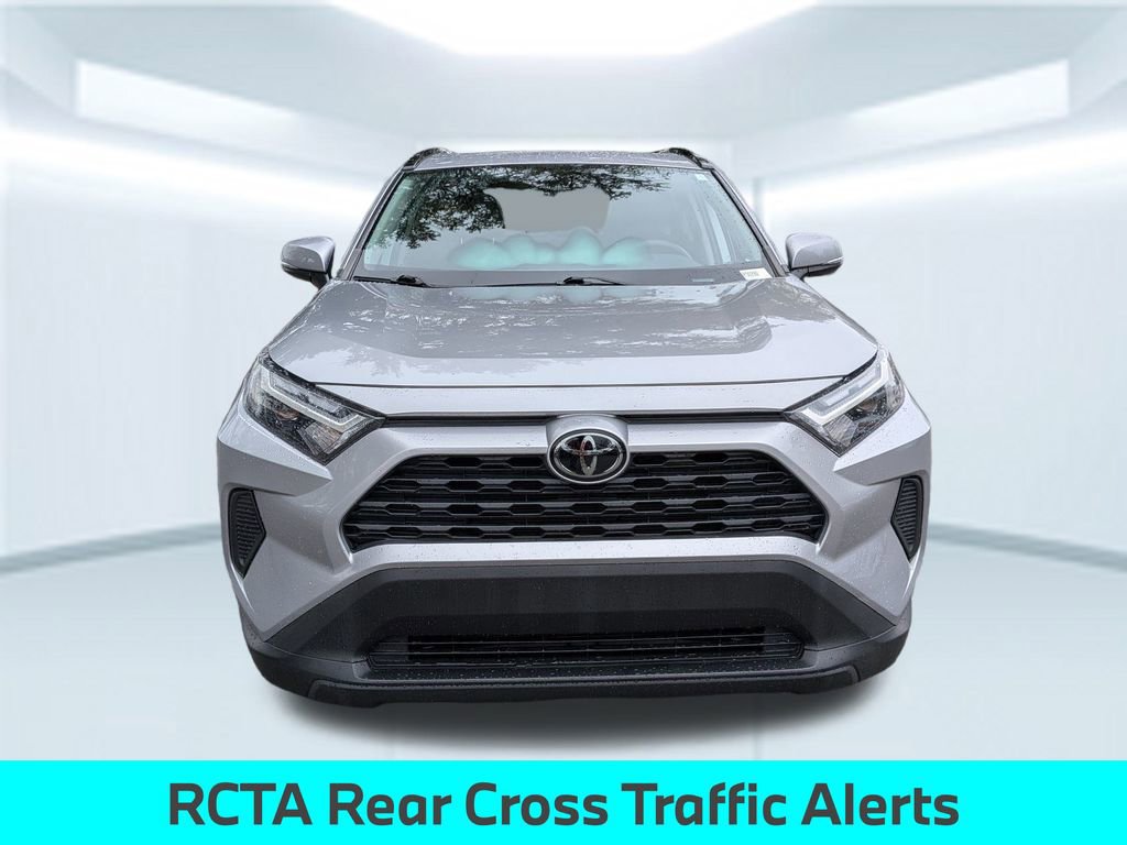 Used 2023 Toyota RAV4 XLE w/ Convenience Package FWD image 11