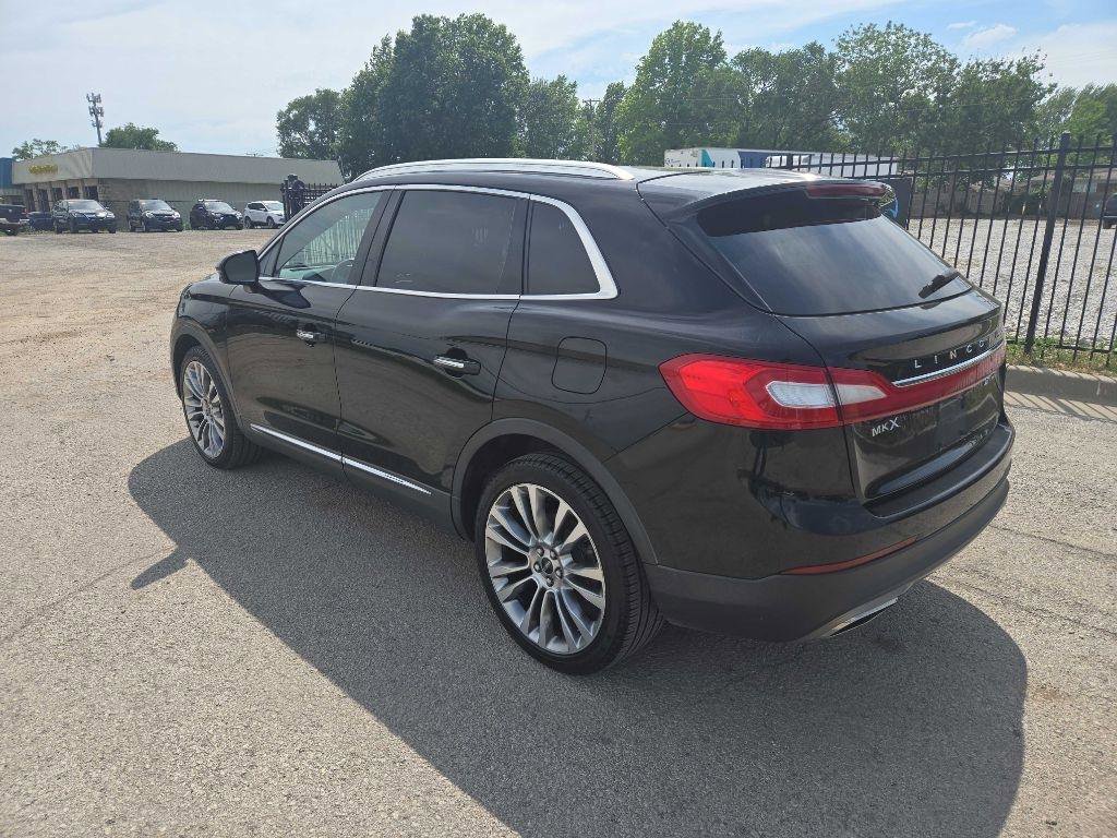 Used 2018 Lincoln MKX Reserve w/ Lincoln MKX Climate Package AWD/4WD image 4