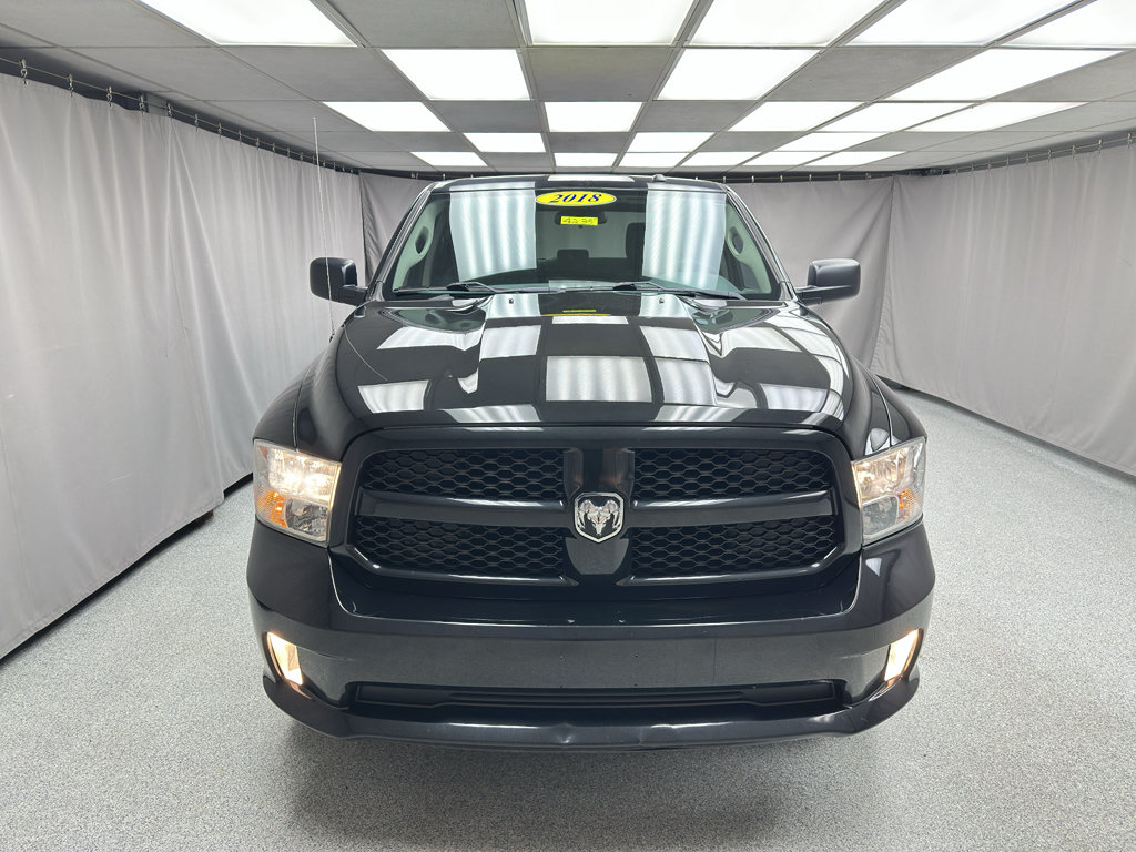 Used 2018 RAM 1500 Express w/ Express Value Package AWD/4WD image 7
