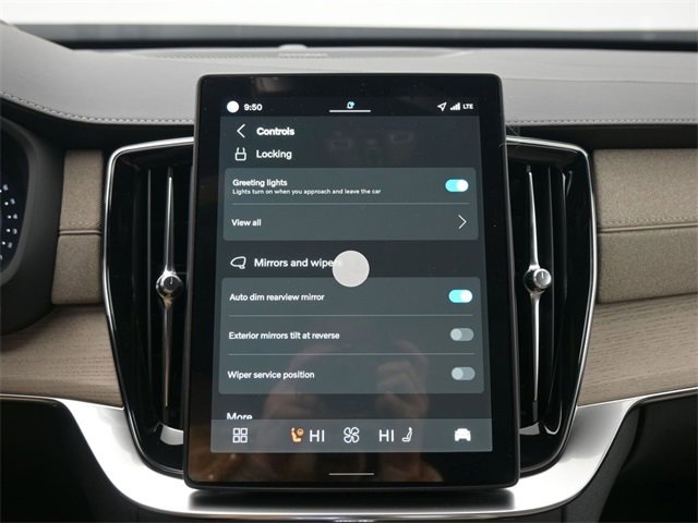 New 2026 Volvo XC90 B6 Ultra image 18