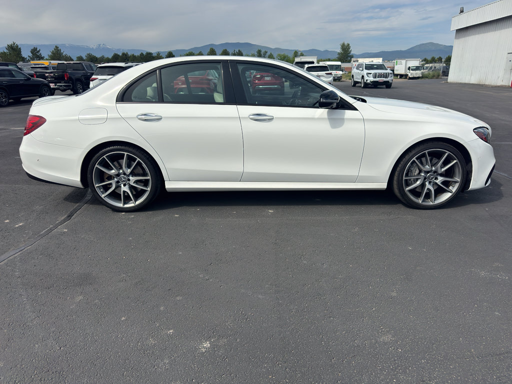 Used 2017 Mercedes-Benz E 43 AMG 4MATIC Sedan image 4