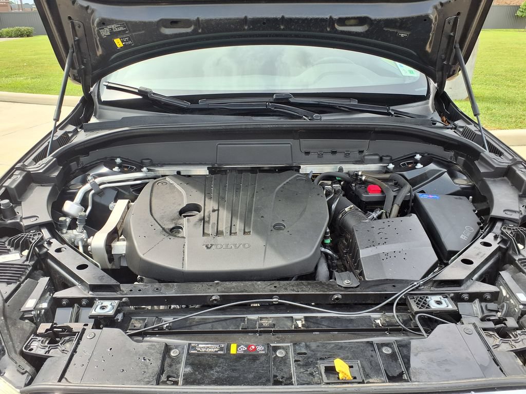 Used 2023 Volvo XC60 B5 Plus w/ Protection Package Premier FWD image 33