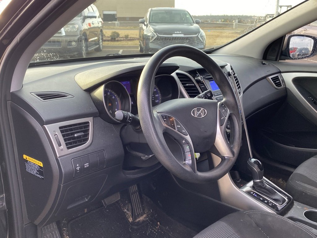 Used 2016 Hyundai Elantra GT image 6