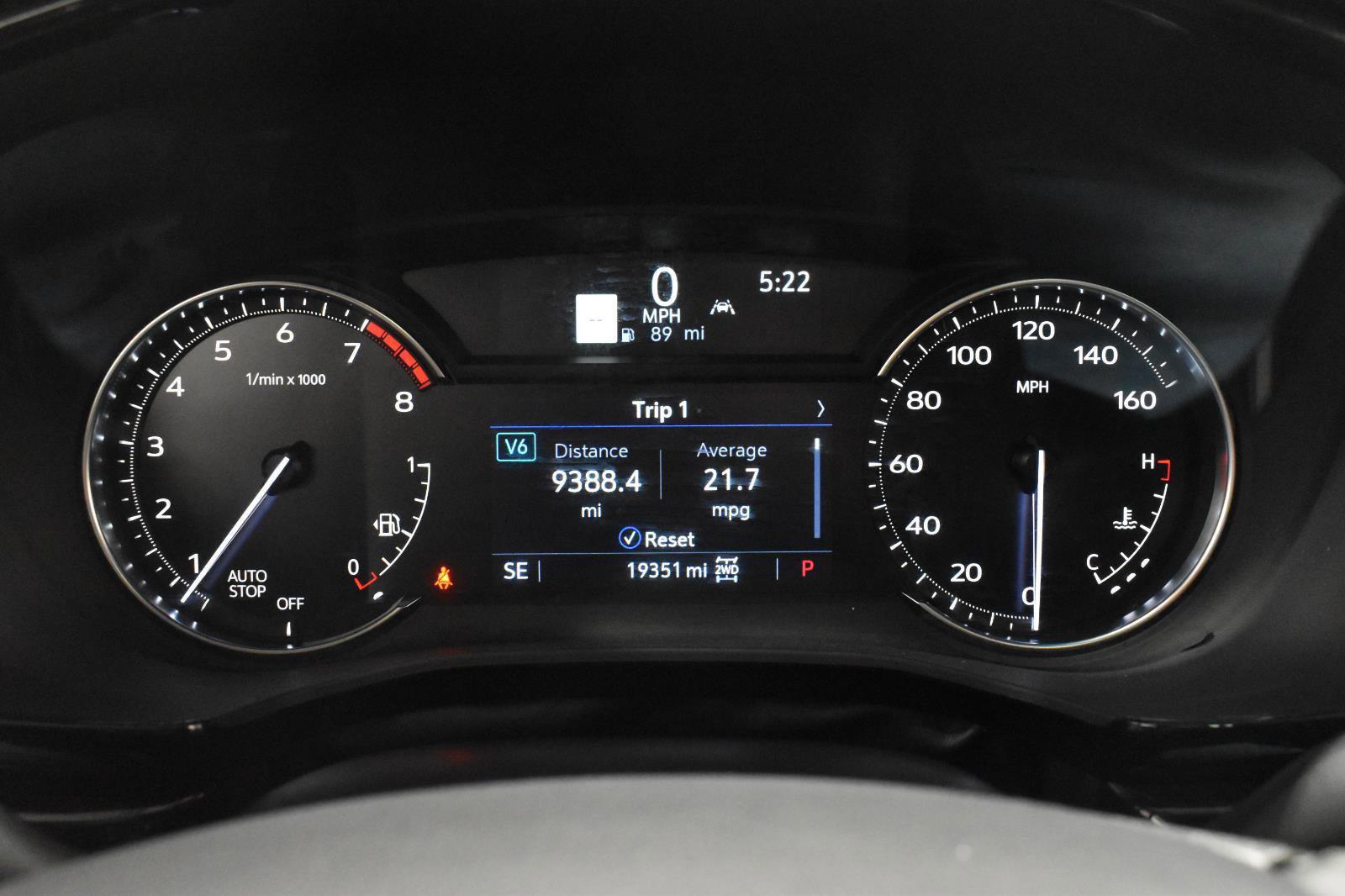 Certified 2025 Cadillac XT6 Premium Luxury image 24