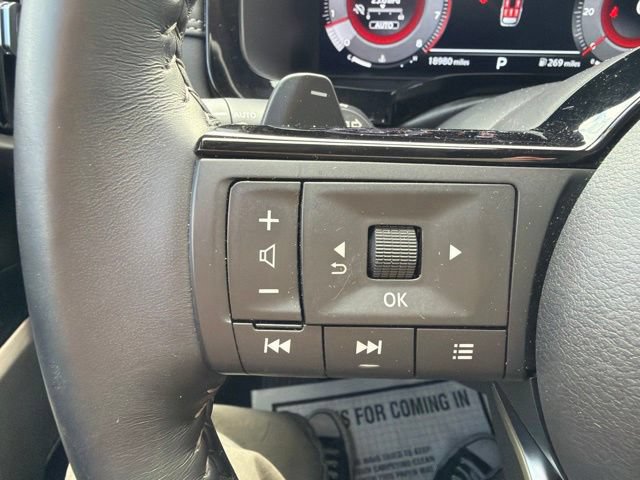 Used 2024 Nissan Pathfinder Platinum AWD/4WD image 32