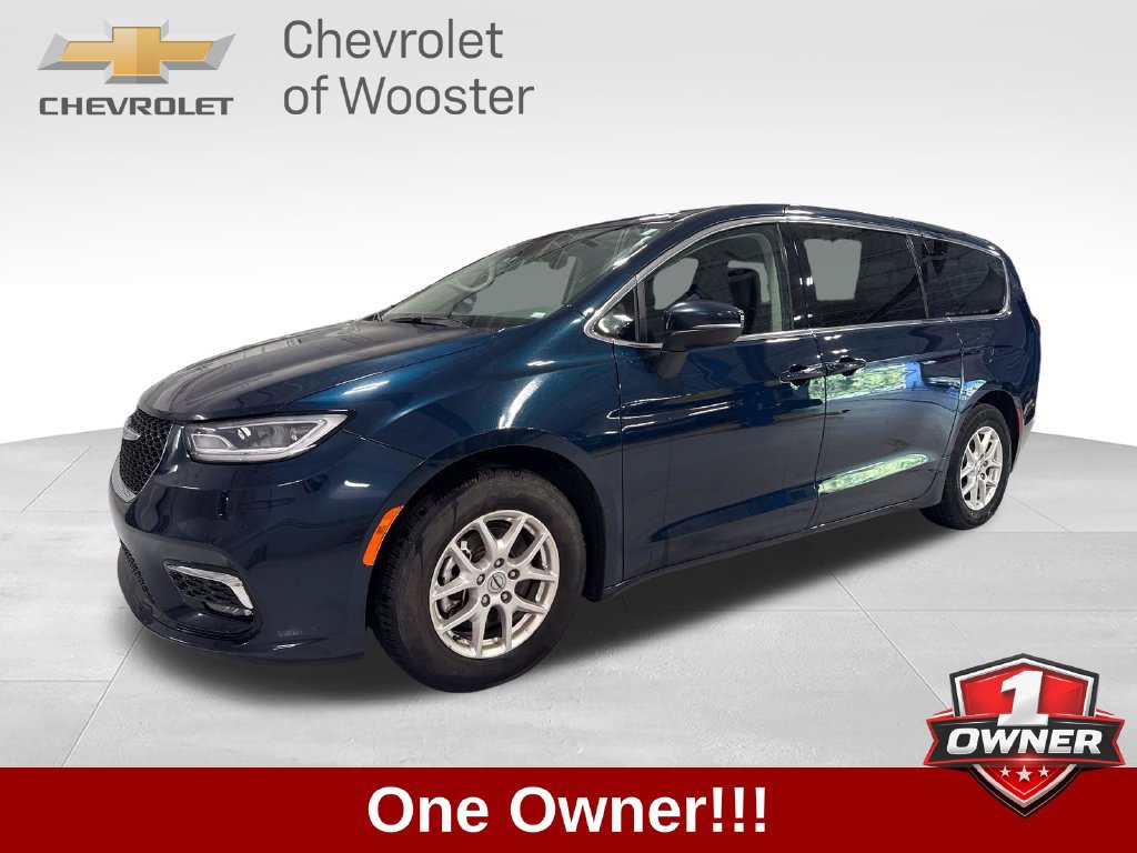 Used 2023 Chrysler Pacifica Touring-L FWD 360° Tour