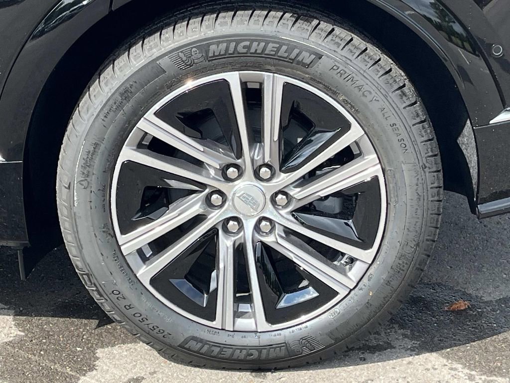 New 2026 Cadillac Lyriq Premium Luxury image 13