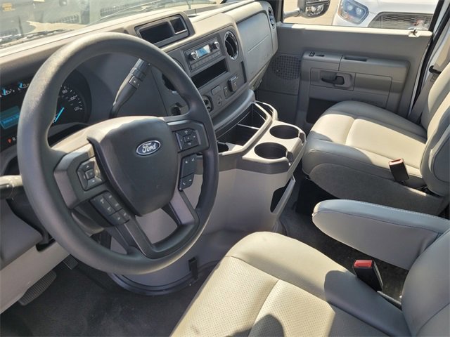 New 2024 Ford E-450 and Econoline 450 Super Duty w/ Power Windows & Locks Group image 8