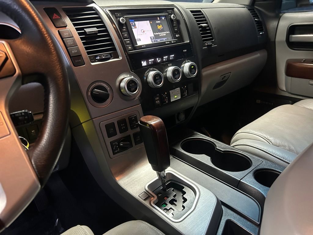 Used 2016 Toyota Sequoia Platinum image 20