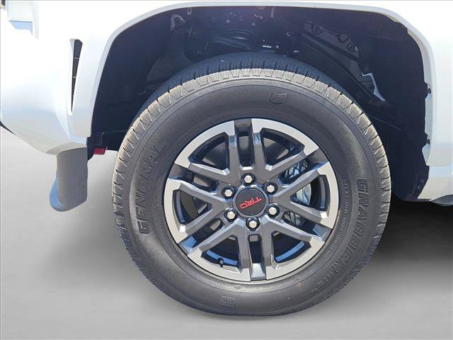 Certified 2025 Toyota Tacoma TRD Sport AWD/4WD image 28