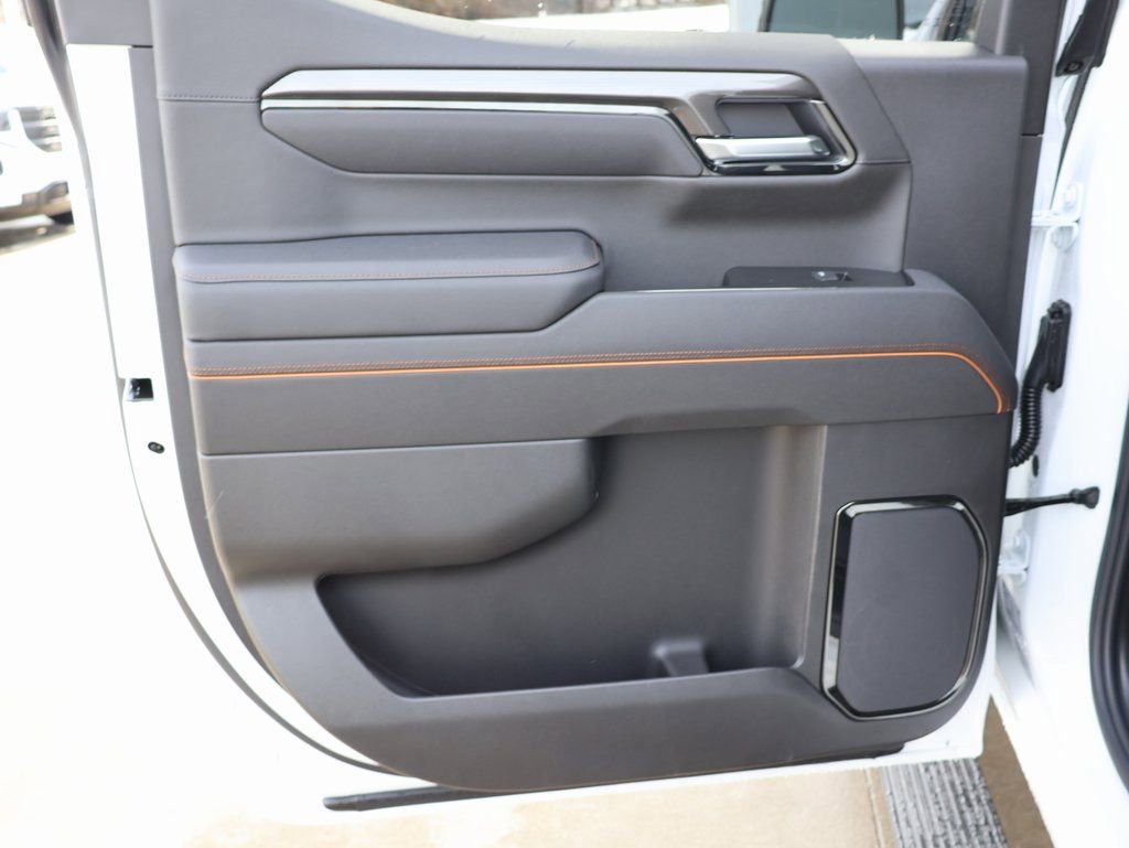 New 2026 GMC Sierra 1500 AT4 w/ AT4 Premium Package image 28