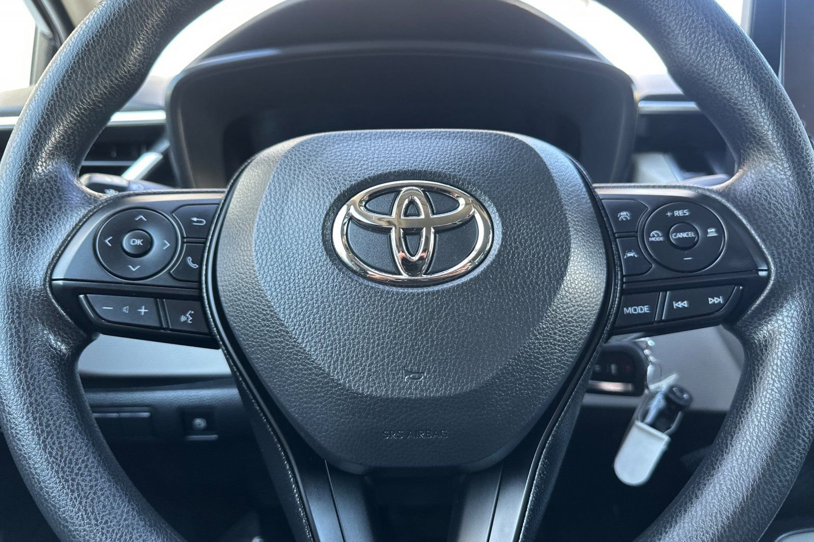 Used 2026 Toyota Corolla LE image 21