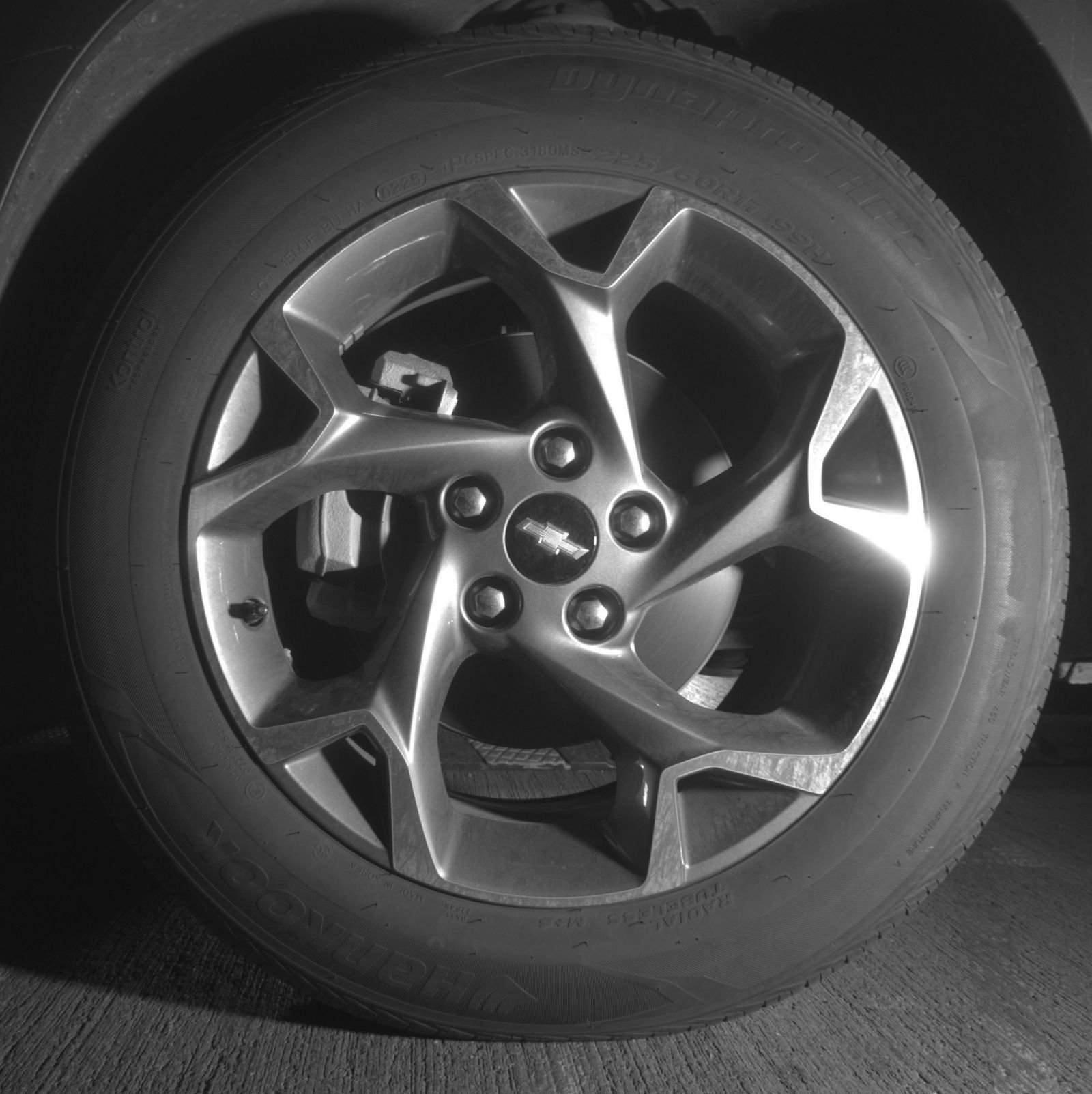 Used 2025 Chevrolet Trax LT FWD image 13