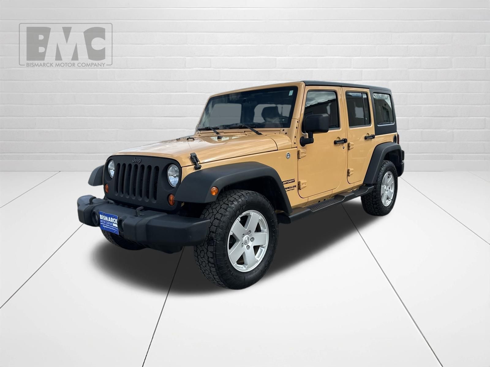 Used 2013 Jeep Wrangler Unlimited Sport AWD/4WD image 1