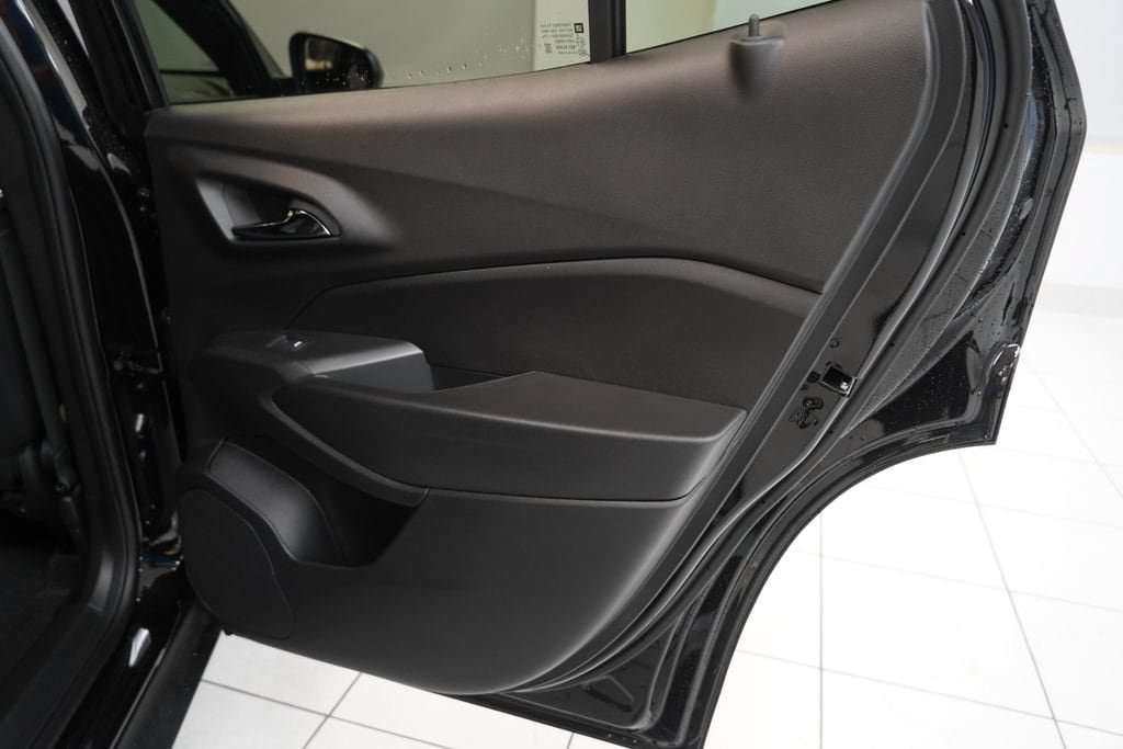 New 2026 Chevrolet Trax RS w/ Driver Confidence Package FWD image 27