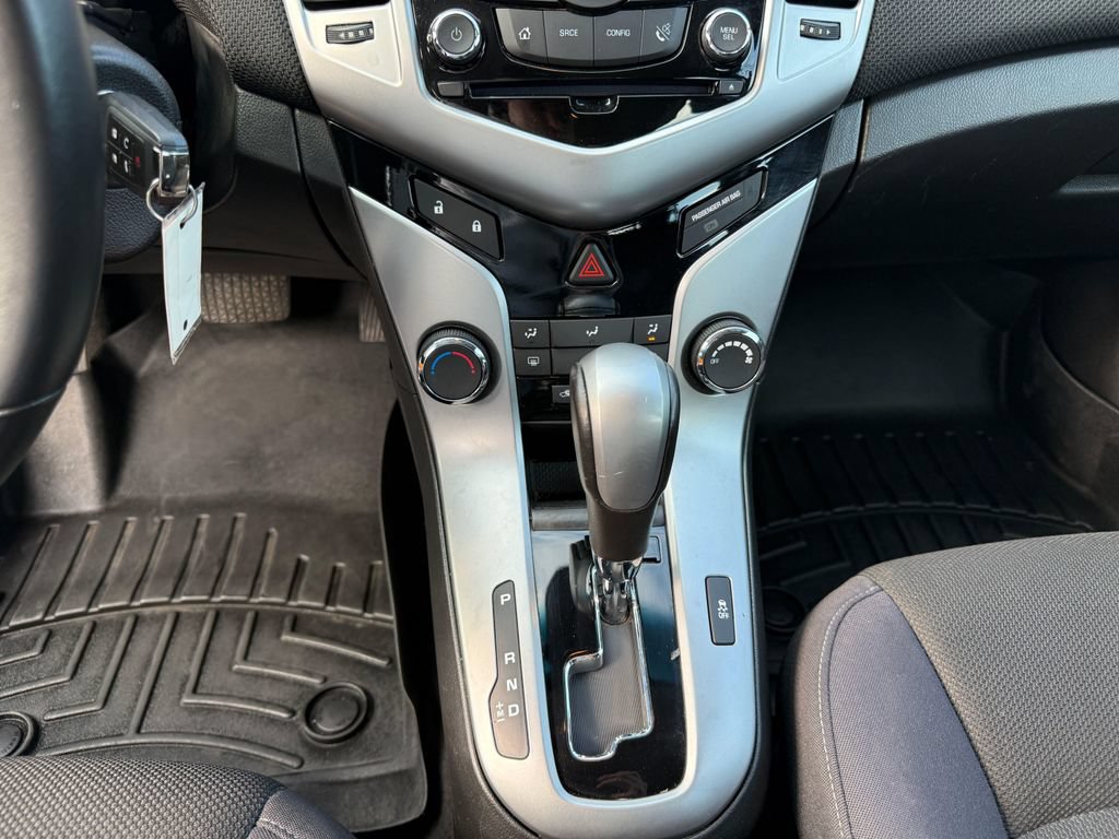 Used 2014 Chevrolet Cruze LT w/ RS Package FWD image 19