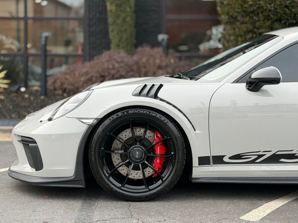 Used 2019 Porsche 911 GT3 RS image 10
