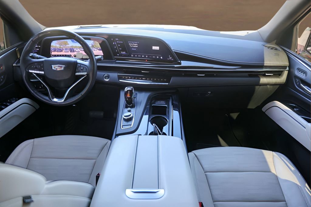 Certified 2023 Cadillac Escalade Sport w/ LPO, ONYX Package image 28