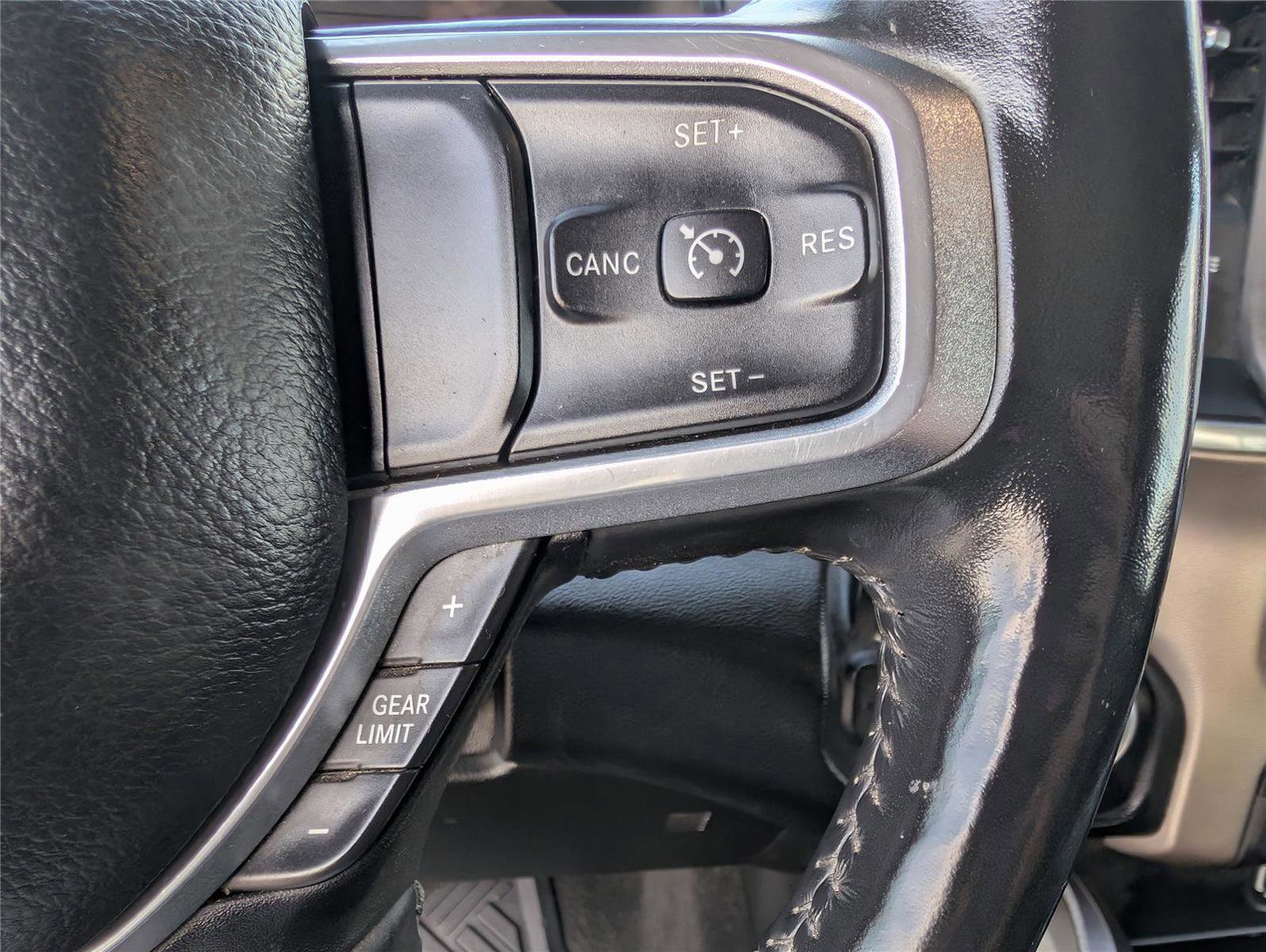 Used 2020 RAM 1500 Laramie image 22