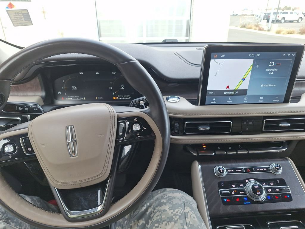 Used 2020 Lincoln Aviator Reserve w/ Equipment Group 202A image 17