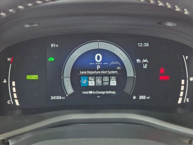 Used 2025 Toyota Camry SE w/ Convenience Package FWD image 11