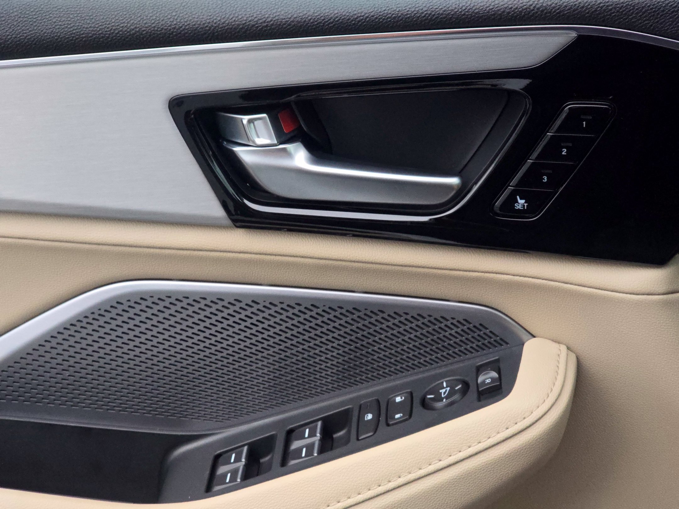 New 2026 Acura MDX SH-AWD image 23