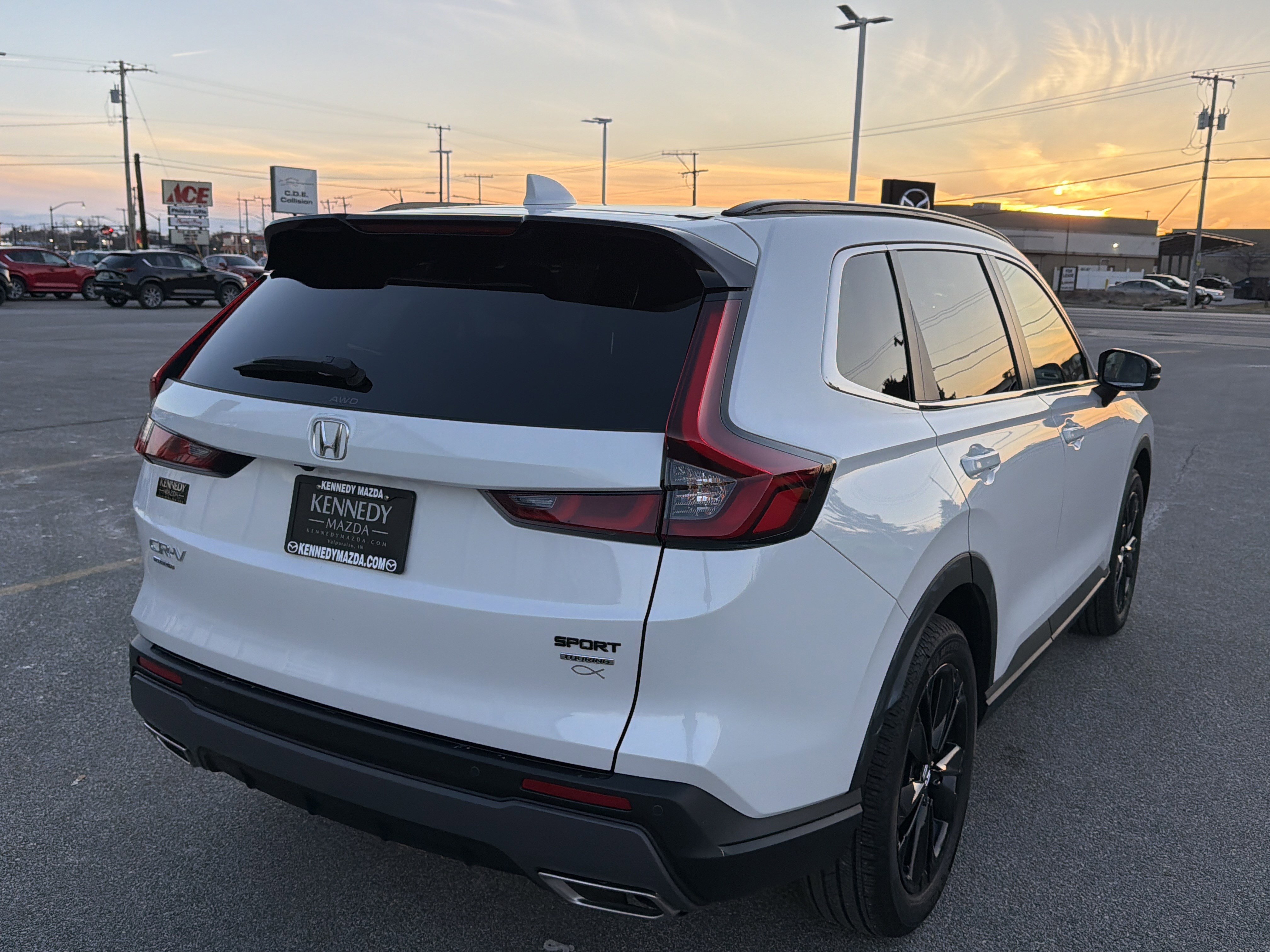 Used 2025 Honda CR-V Sport Touring image 3