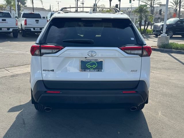 Used 2025 Toyota RAV4 XLE image 3