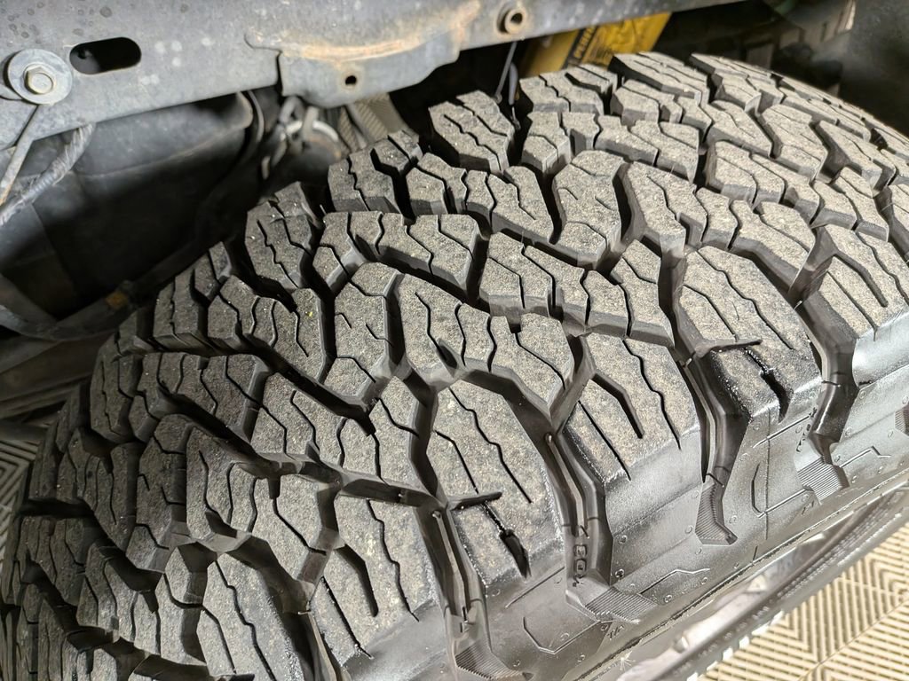 Used 2019 Chevrolet Colorado ZR2 w/ Colorado ZR2 Bison Edition image 14