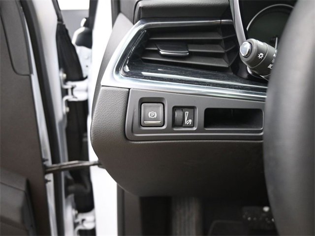 Certified 2025 Cadillac XT5 Premium Luxury image 33