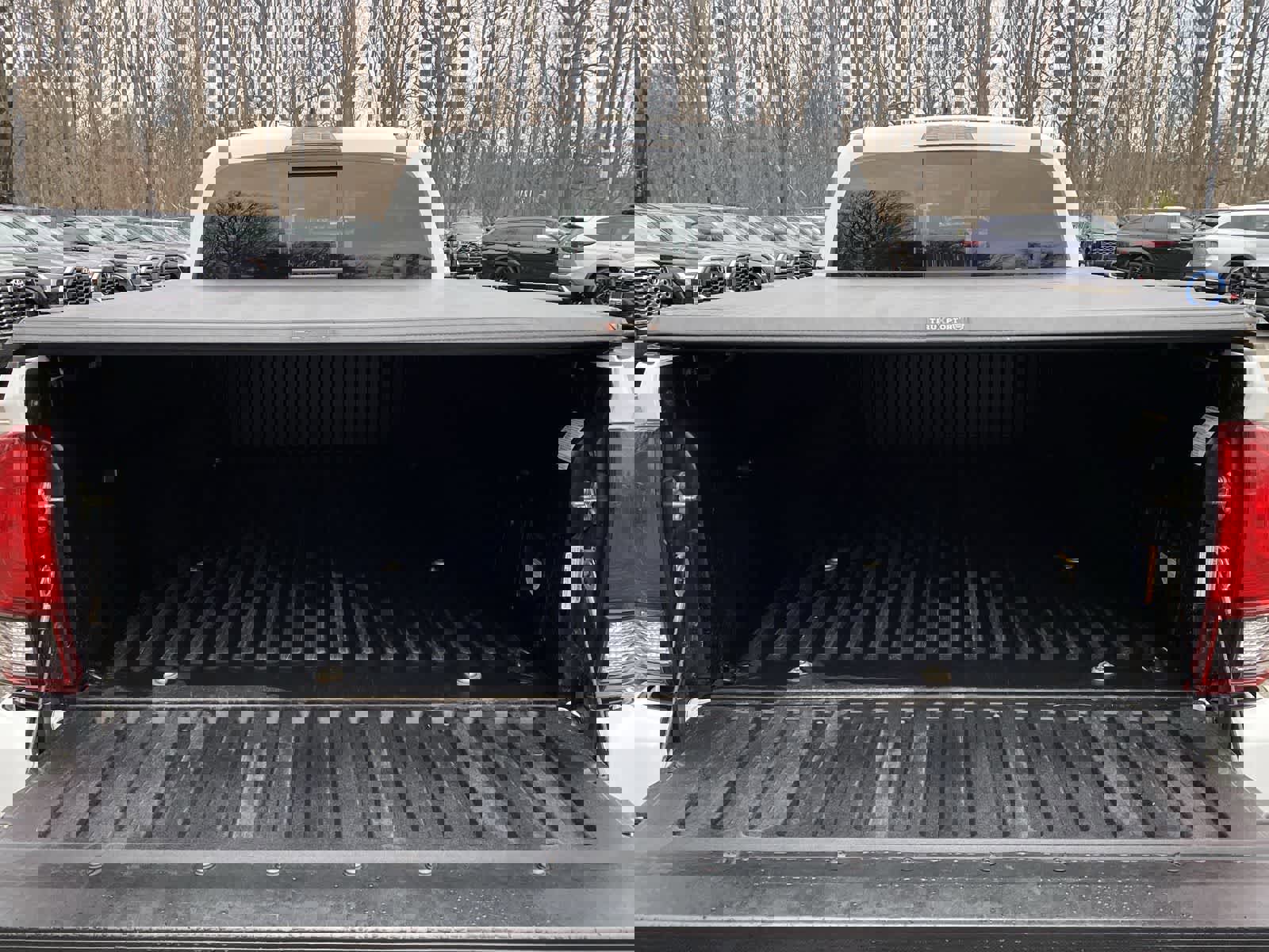 Used 2019 Toyota Tacoma TRD Sport image 10