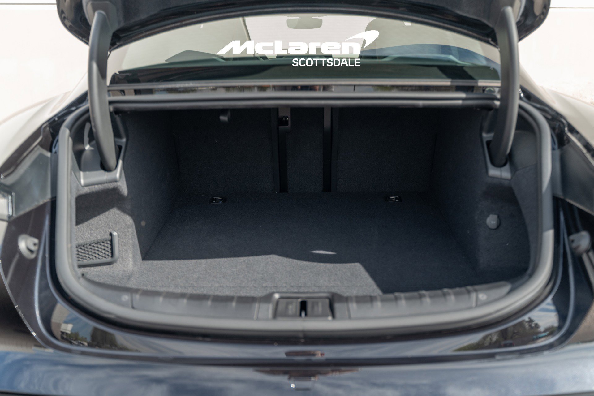 Used 2021 Porsche Taycan image 34