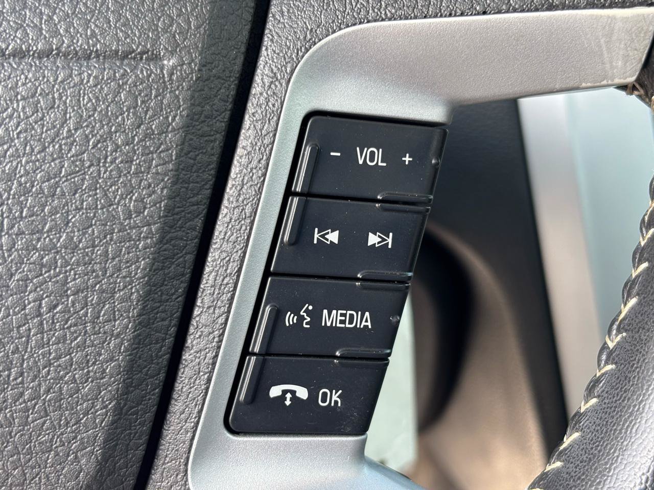 Used 2010 Mercury Milan Premier AWD/4WD image 22