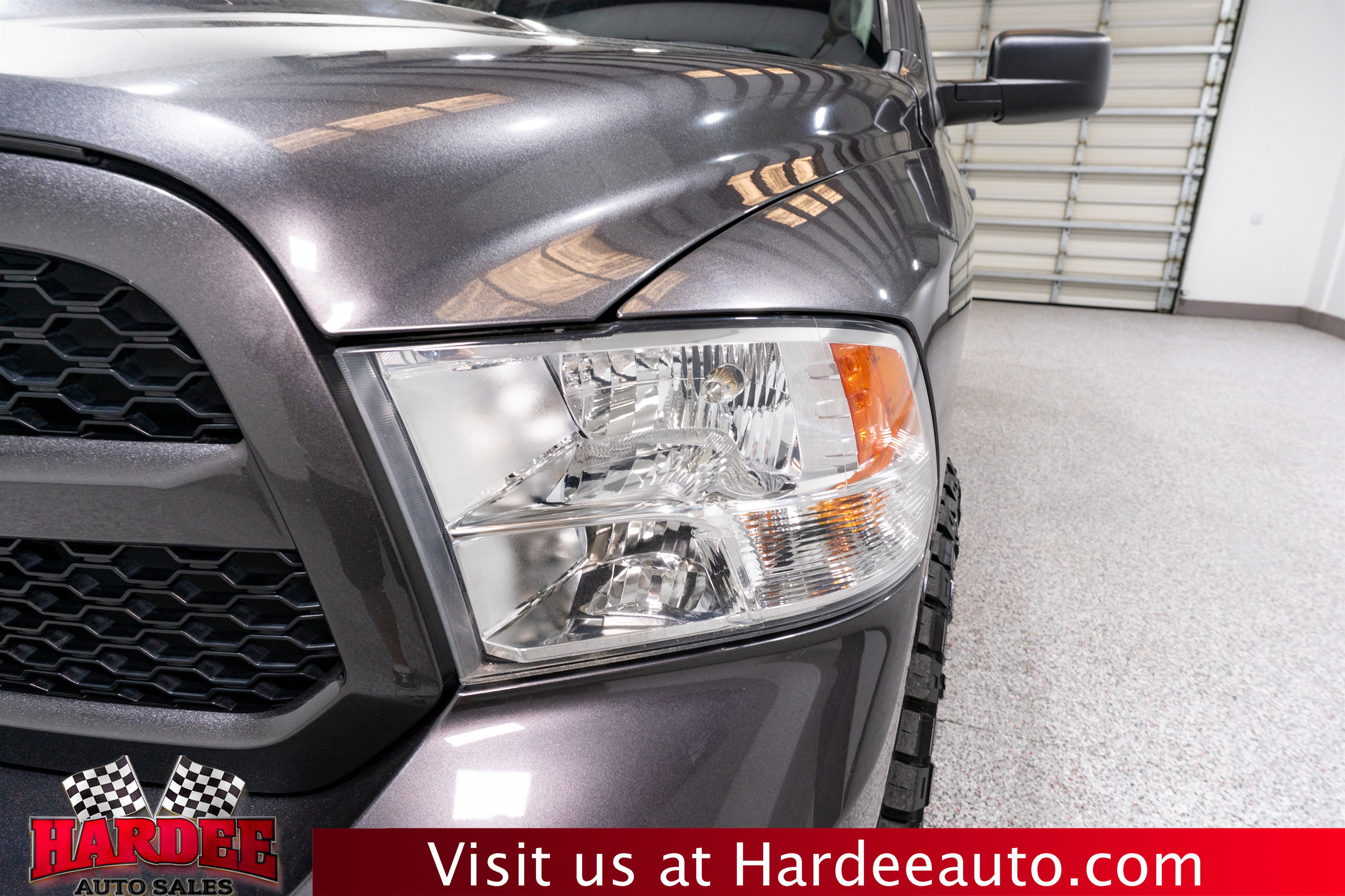 Used 2019 RAM 1500 Express w/ Express Value Package AWD/4WD image 8