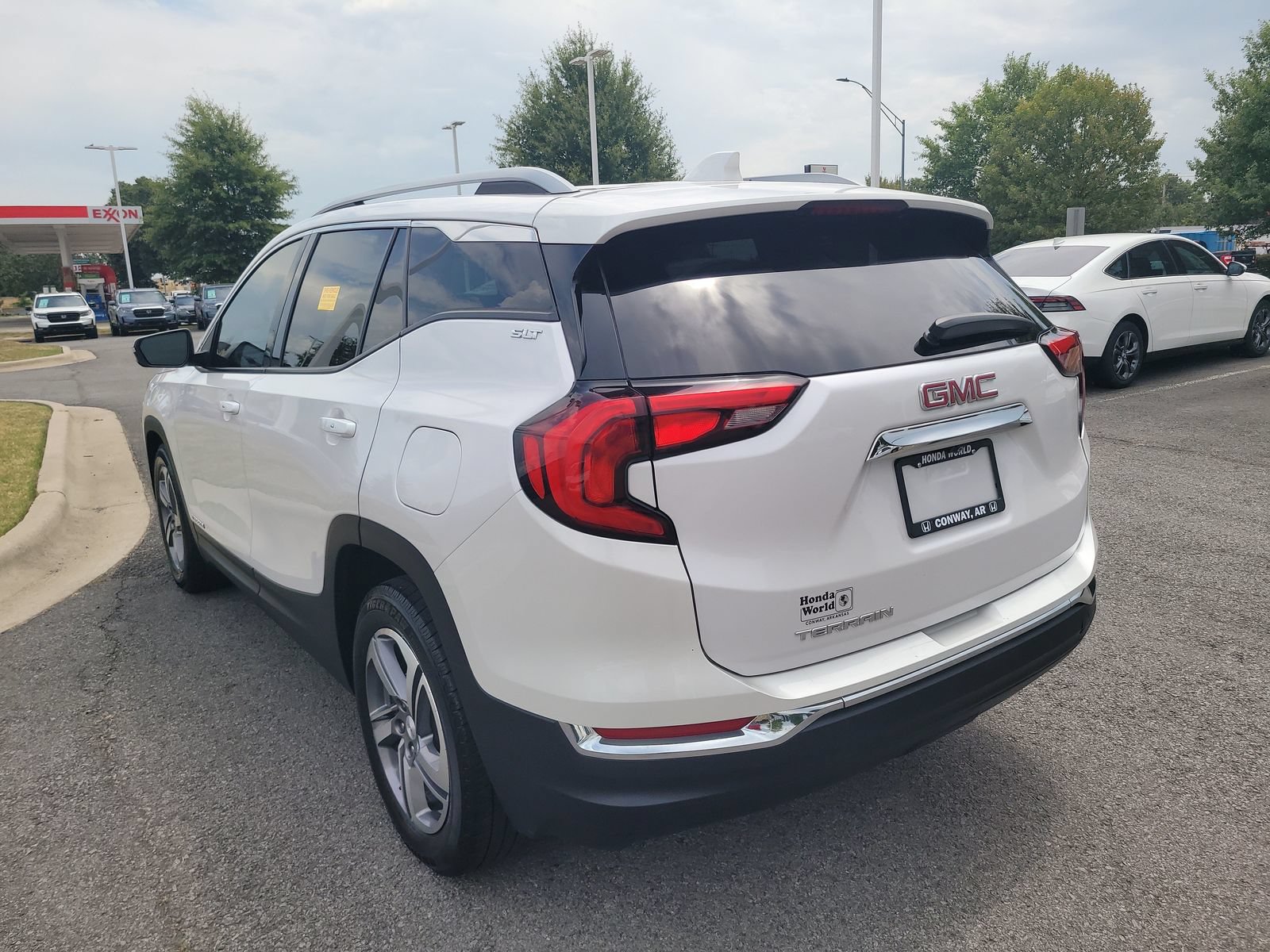 Used 2021 GMC Terrain SLT FWD image 5